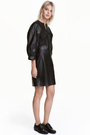  Vestido de piel de H&M