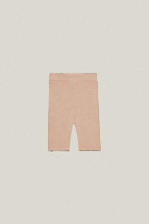 leggins zara Kim Kardashian