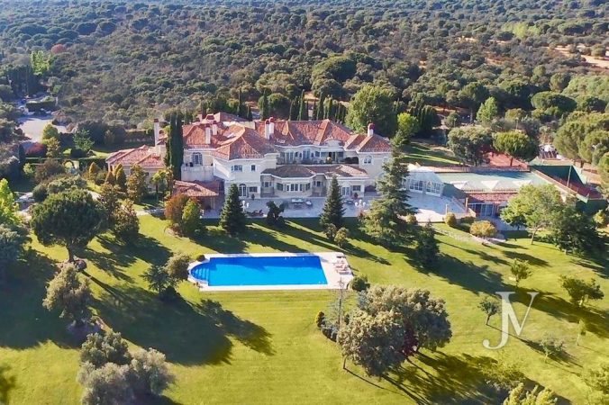 Casa en Escorzoneras