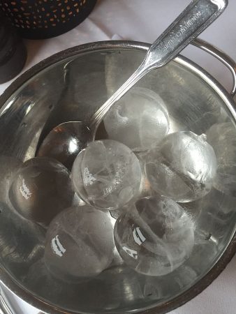 hielo para quitar grasa