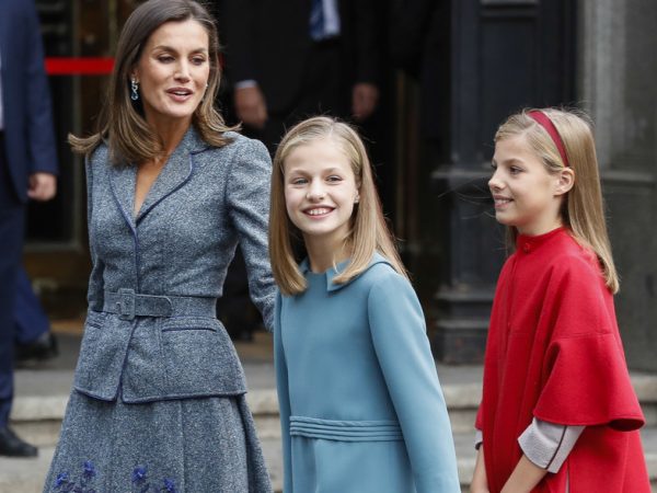 letizia con sus hijas