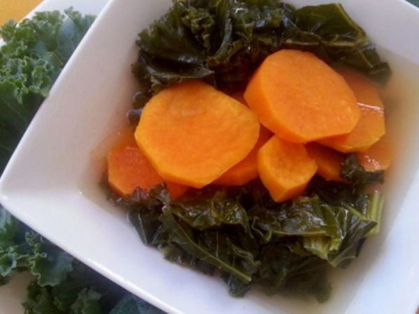 cenas saludable sopa batata y col rizada