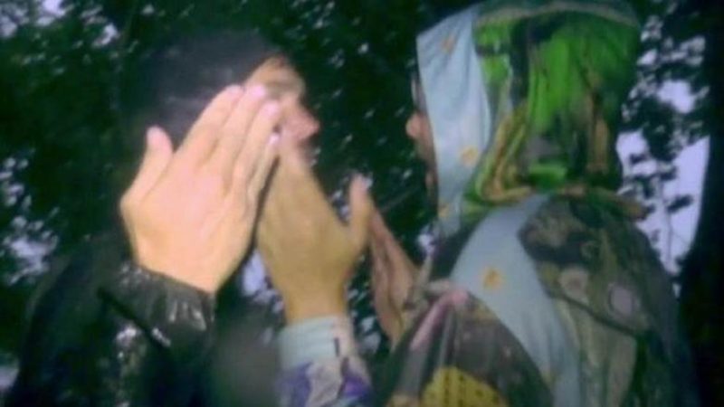 Supervivientes: famosas broncas que casi acaban en puñetazos 34 Merca2.es Cristian Suescun y José Antonio Avilés Supervivientes