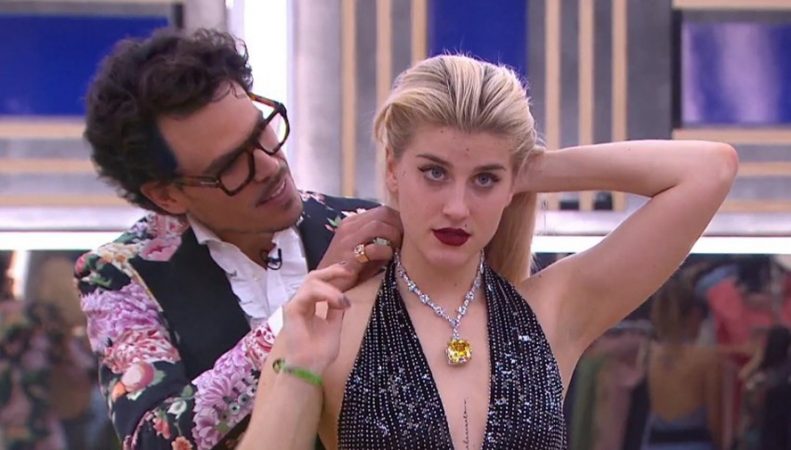 Ego y pasotismo en OT 2020: la realidad que pone en duda su regreso 8 Merca2.es OT 2020 Samantha novios