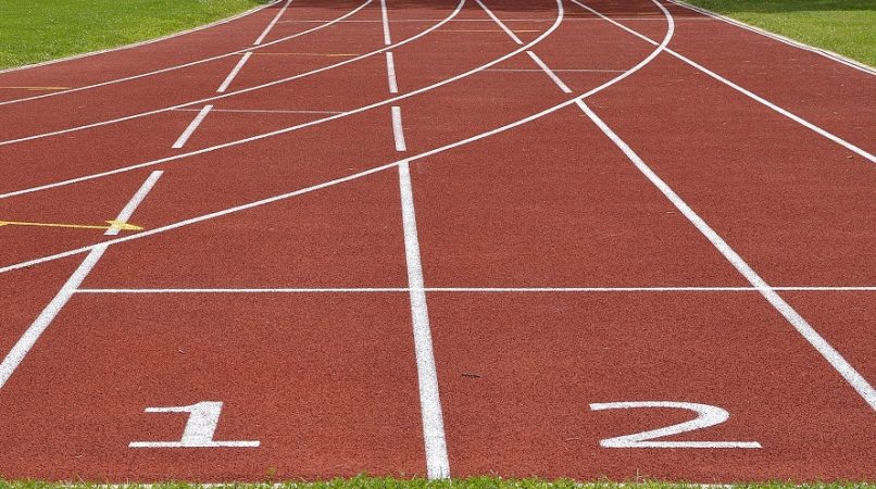 Miguel Camarena (34 años), exatleta: "El dinero no da la felicidad pero la falta de dinero da muchos quebraderos de cabeza" 1 Merca2.es No es solo dinero: De la disciplina rígida al equilibrio consciente