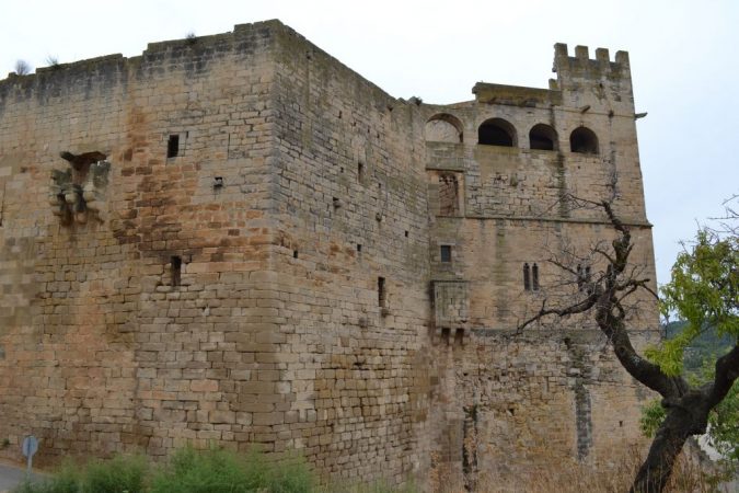 castillo valderrobres pueblos espana