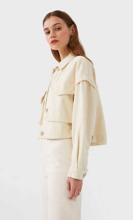 cazadora perfecta de Stradivarius