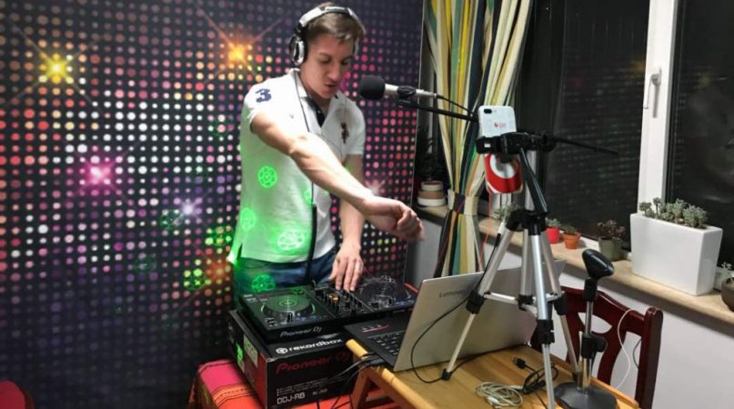 discoteca online Merca2.es