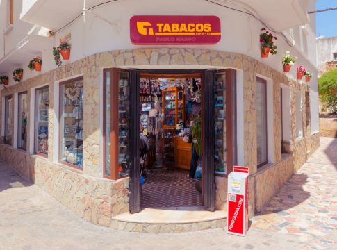 estancos-abiertos Hacienda realiza una nueva licitación de estancos