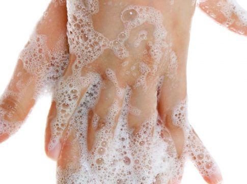 desinfectante de manos lavar manos con jabon