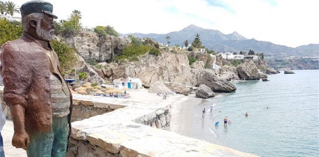 verano azul nerja pueblos de España