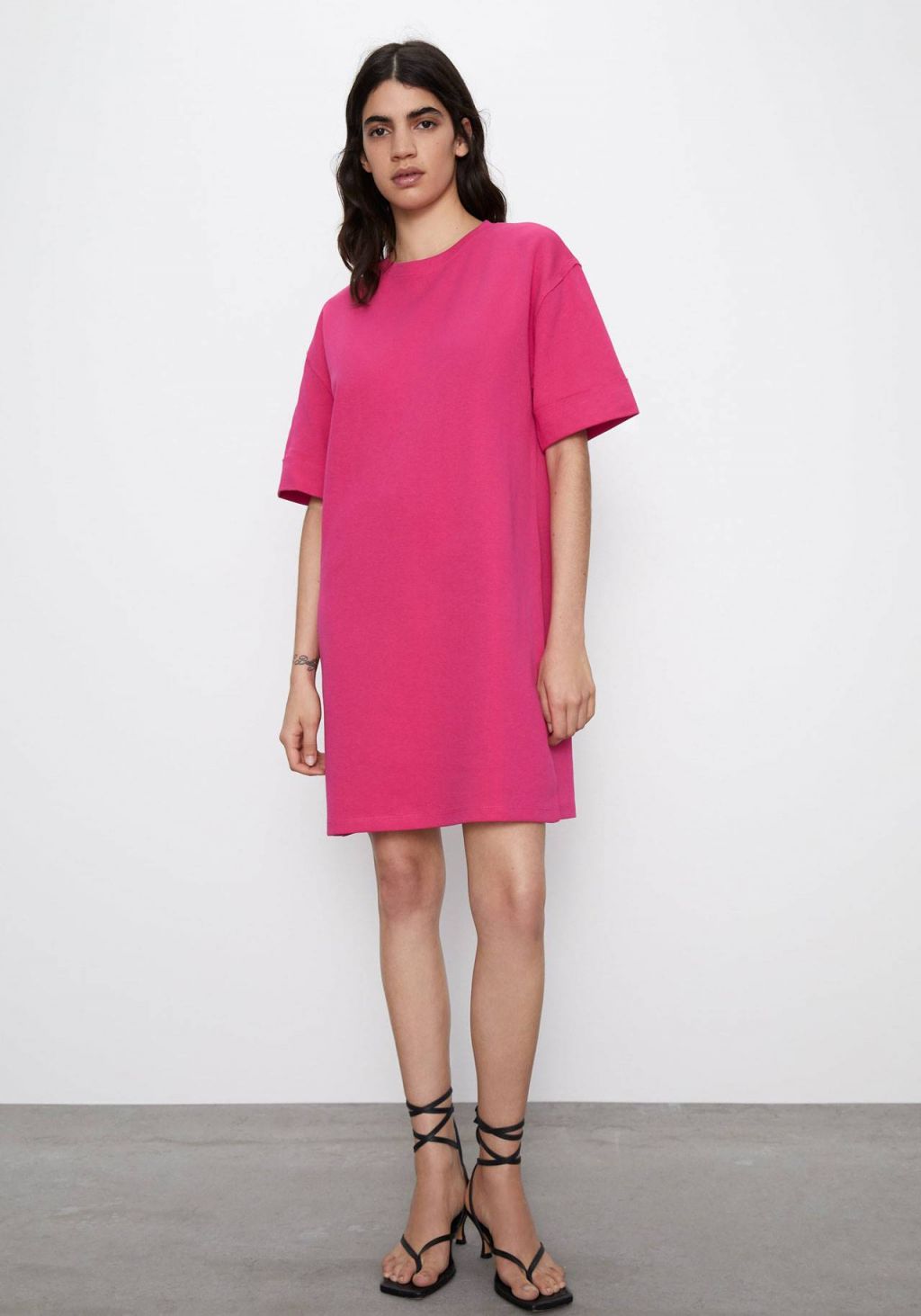 vestido fucsia