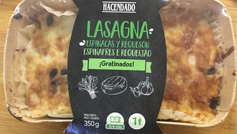 Esto es lo más barato que puedes comprar en Mercadona (y comer como un rey) 11 Merca2.es Lasaña de espinacas y requesón Hacendado