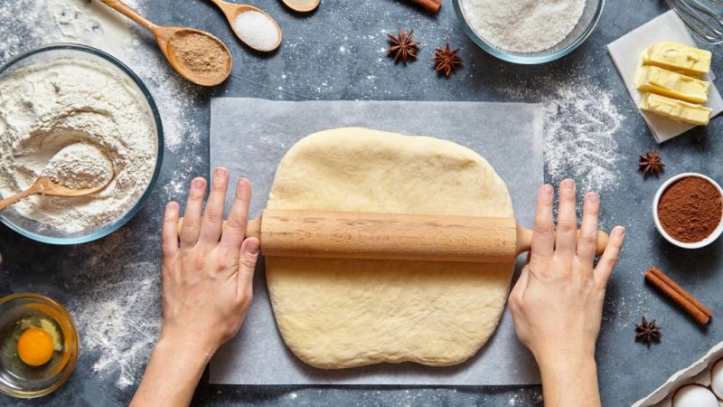 Consejos saludables de nutricionistas y dietistas mientras no salgas de casa 19 Merca2.es amasar masa