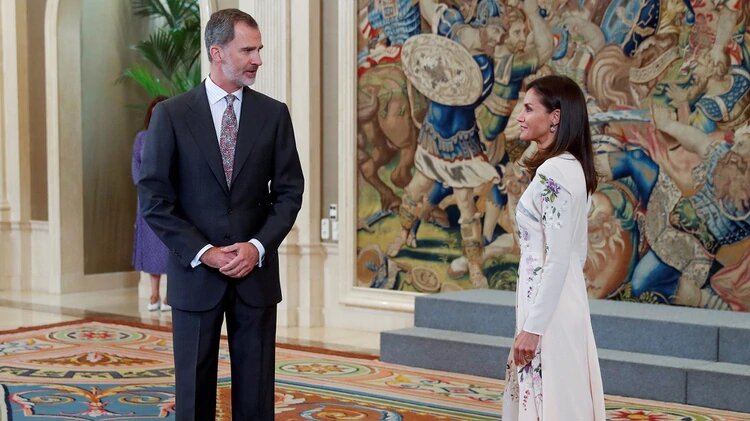 Desencuentro regaño Felipe Vi Letizia Zarzuela