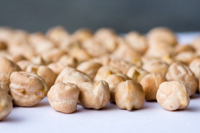 Garbanzos: la receta para un guiso brutal en 30 minutos sin nada de carne 21 Merca2.es garbanzos