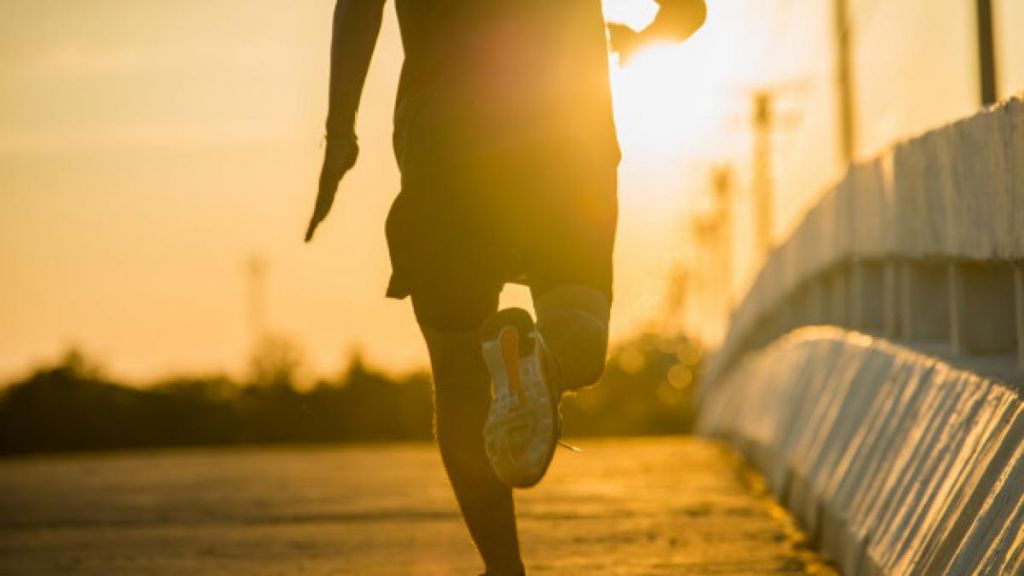Correr en ayunas, ¿adelgaza más? Los mitos y verdades