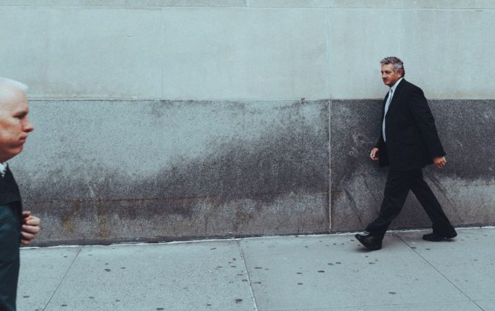 subsidio mayores 52 años