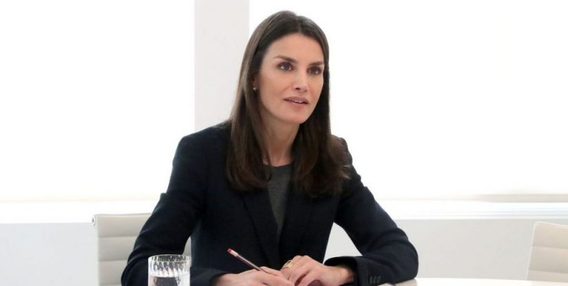 reina teletrabajando