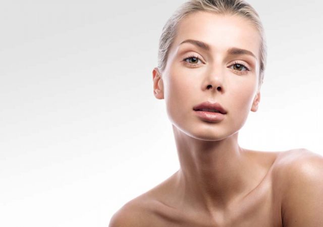 Por qué no deberías llevar joyas durante la cuarentena por coronavirus 23 Merca2.es sin maquillaje