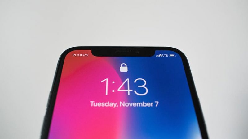 iPhone 12 notch