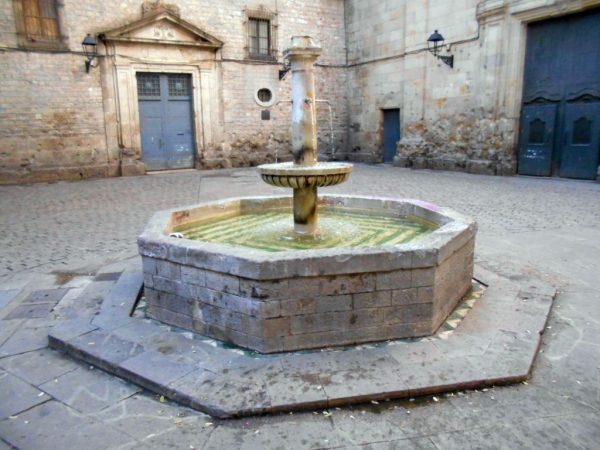 Plaça de Sant Felip Neri, Barcelona