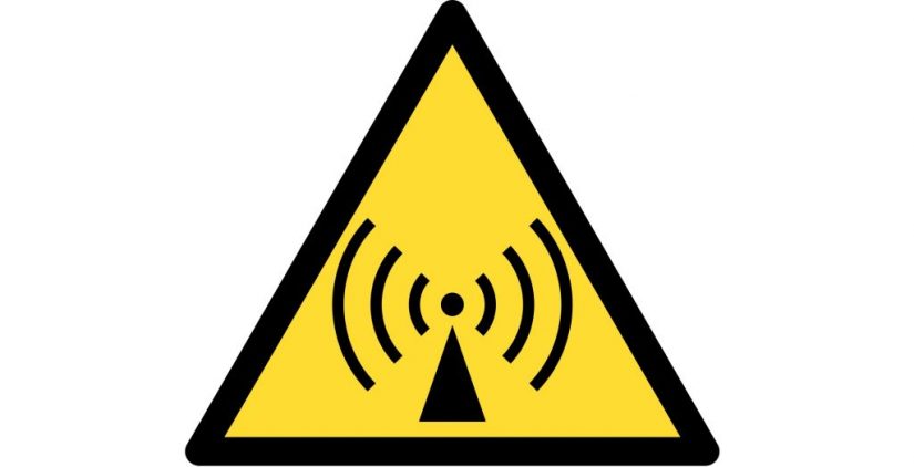 Esto es lo pasa si tienes cerca tu móvil cuando duermes 48 Merca2.es sensor SAR, móvil