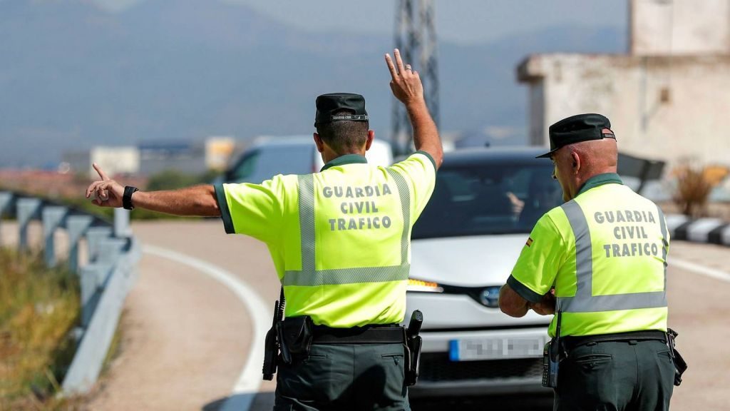 DGT: las nuevas normas que deben cumplir los moteros en 2021