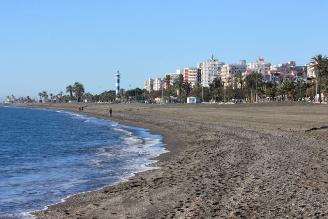 velez malaga torre del mar malaga playas coronavirus Merca2.es