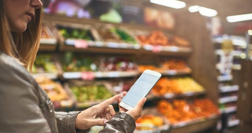 Usas el celular en los supermercados 