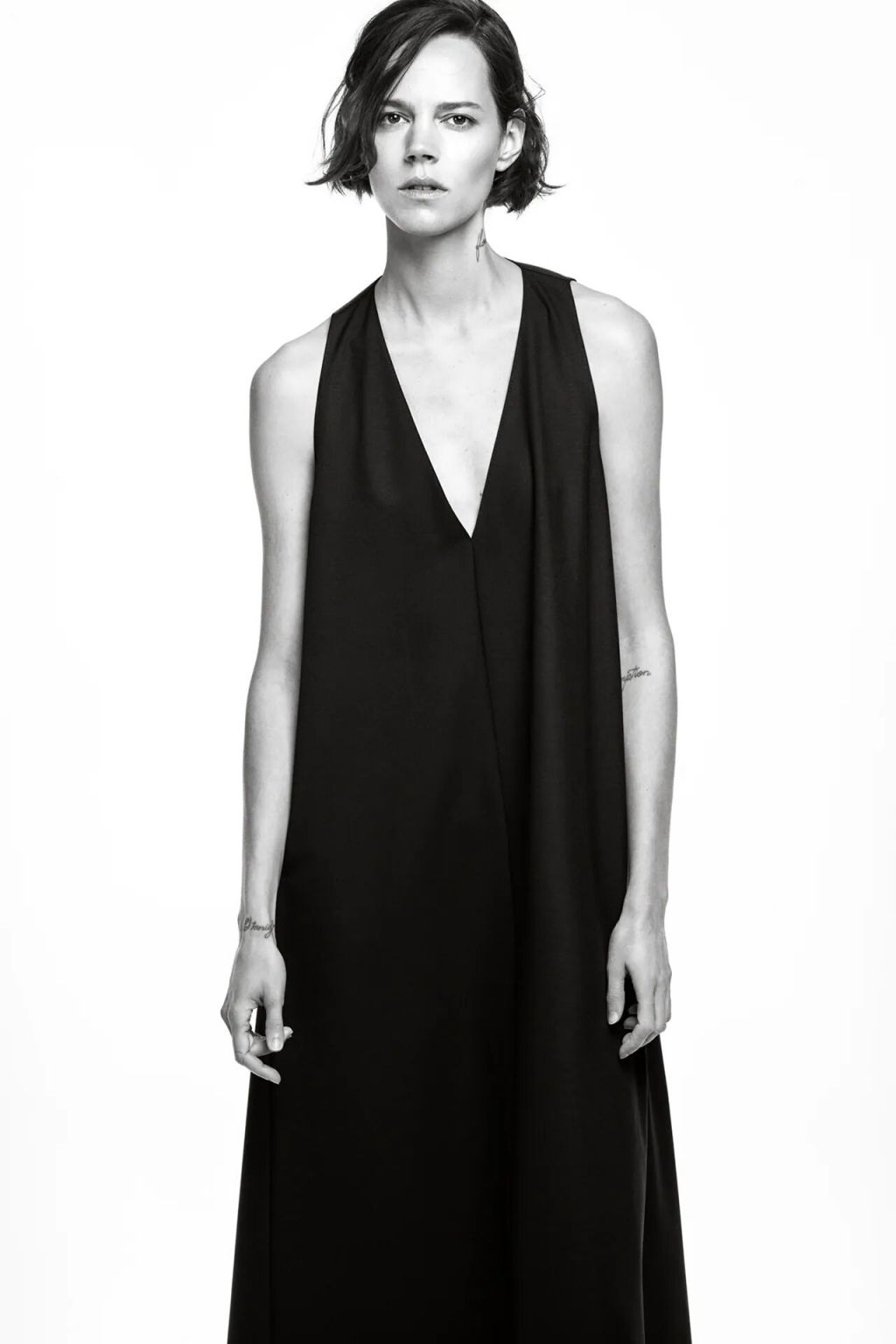 vestido volumen zara