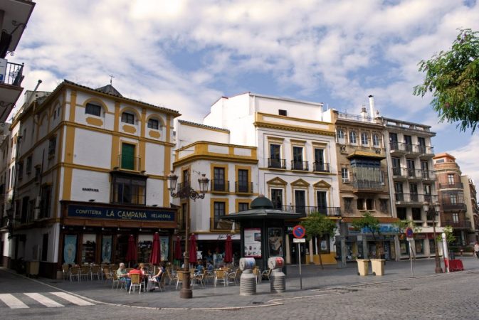 La Campana ubicada en Sevilla espera por ti cuando pase el estado de alarma covid