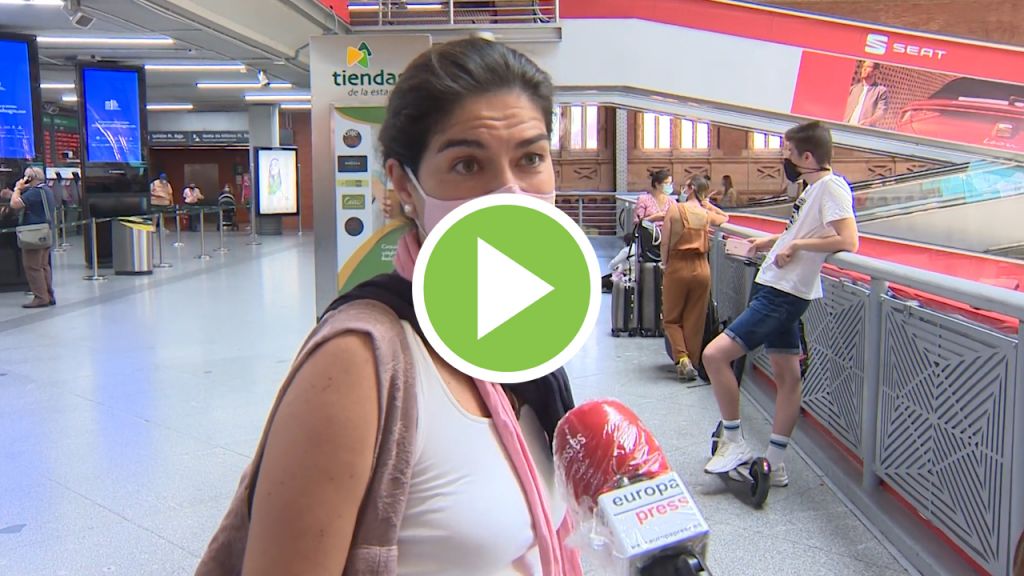 Nueva normalidad en Atocha durante la operación salida