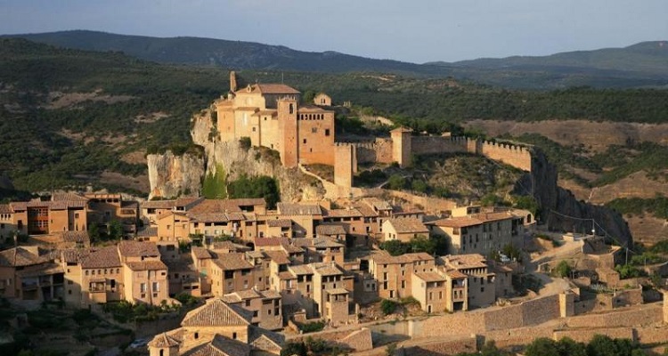 Pueblos de España Alquézar Merca2.es