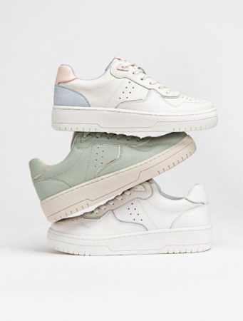 Zapatillas Stradivarius detalle piezas 