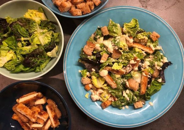 ensalada cesar vegana foto principal Merca2.es