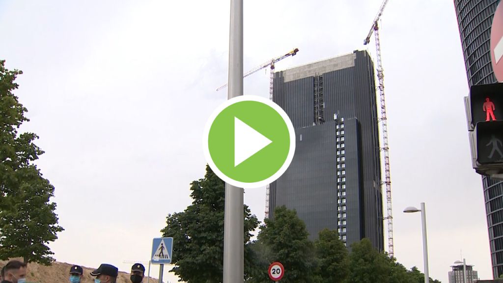 Desalojo por un escape de gas en la «quinta torre» de Castellana