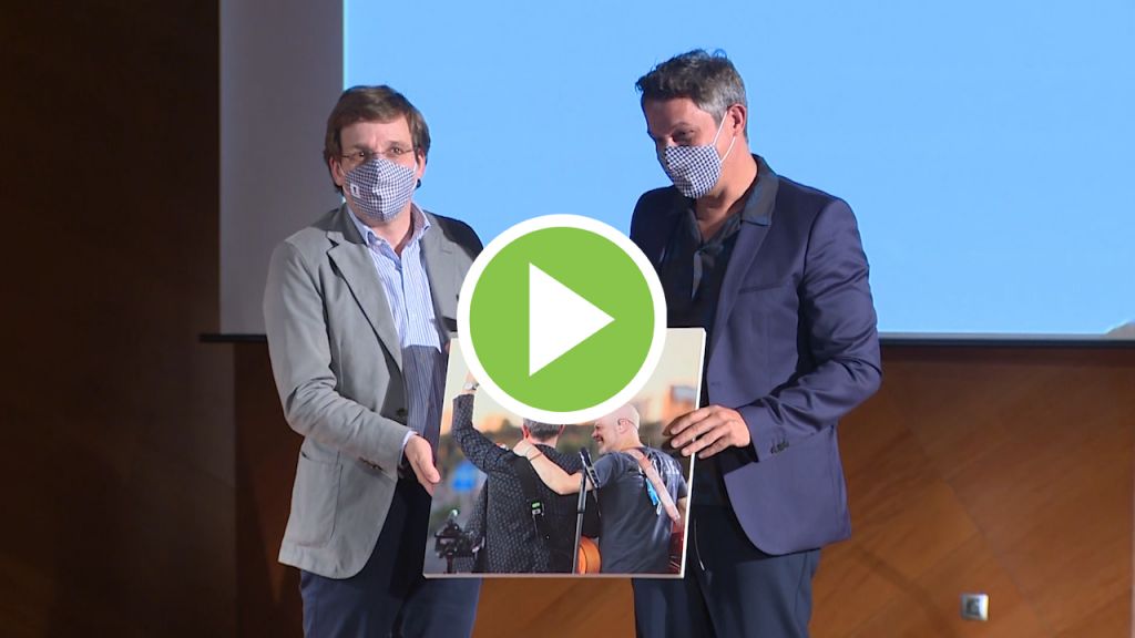 Alejandro Sanz recibe un homenaje del Ayuntamiento de Madrid