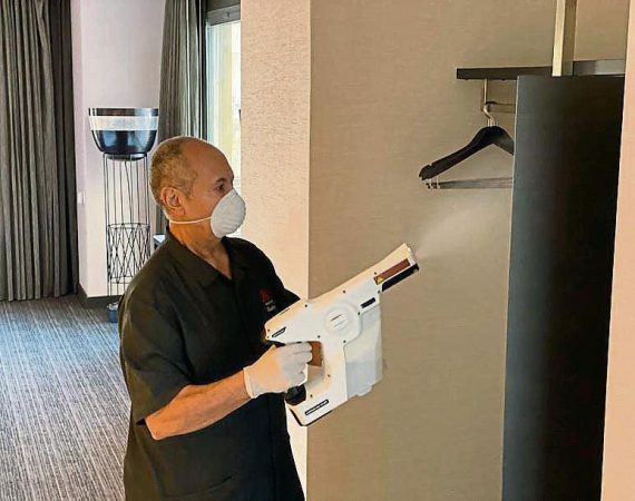 cómo afrontan las cancelaciones los hoteles