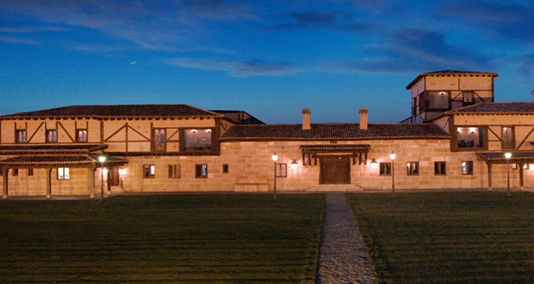 Imperio García Carrión, Don Simón