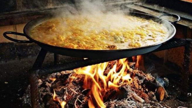 paella-valenciana-fuego