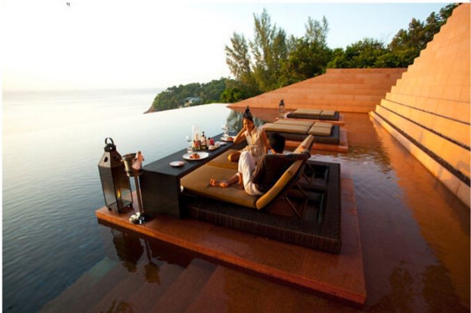 Paresa Phuket, piscinas