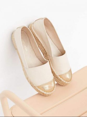 Alpargatas detalle puntera de Stradivarius 