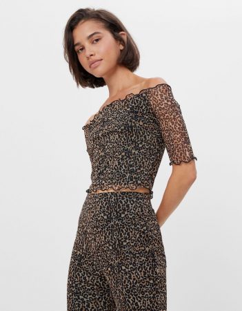 Conoce la colección de sets de Bershka para conjuntar todo tu look 15 Merca2.es Camiseta de tul con estampado