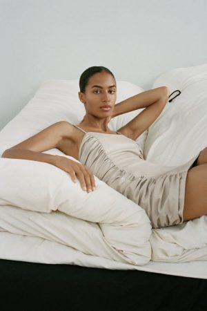 vestido drapeado zara