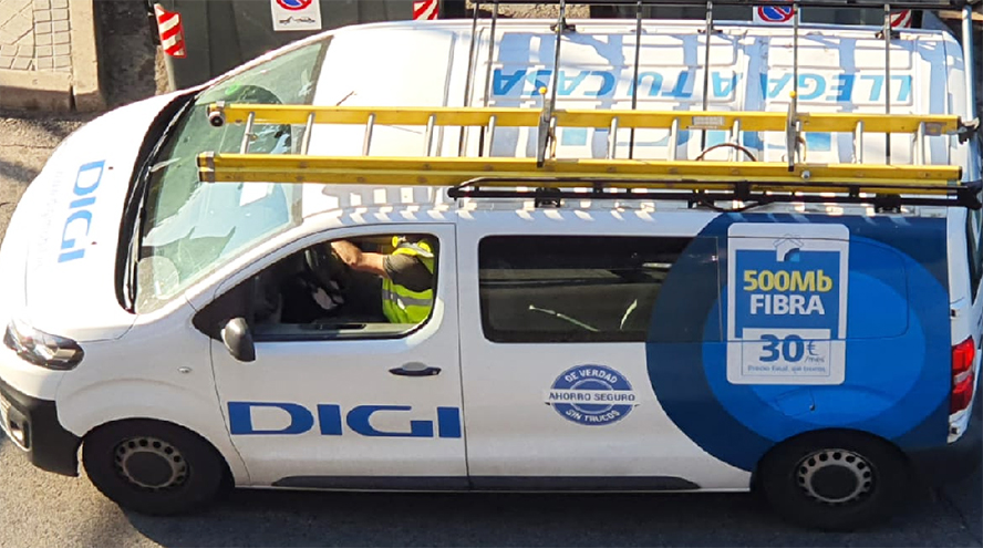 Digi desplegará más fibra con personal propio: nuevo rival a la vista