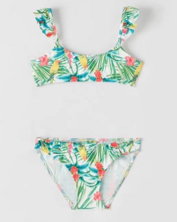 Bikinis y bañadores de Zara fuera de moda que no deberías comprar 3 Merca2.es catalogo verano zara