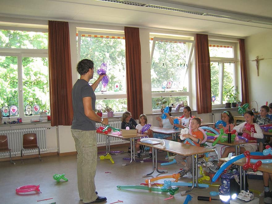 Aula, Covid-19