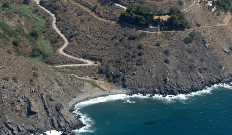 Playas Costa Tropical, El Cambrón