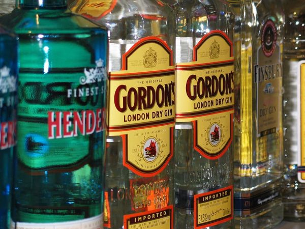 Mojitos, cócteles y combinados de Alcampo para montar una fiesta familiar en tu casa 28 Merca2.es Gordon's Alcampo